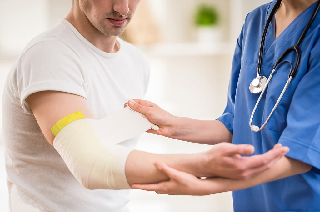 How Long Can Xeroform Gauze Stay on a Wound?